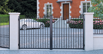 Portail battant gamme Châtelaine