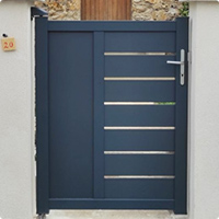 Portillon alu semi-ajouré